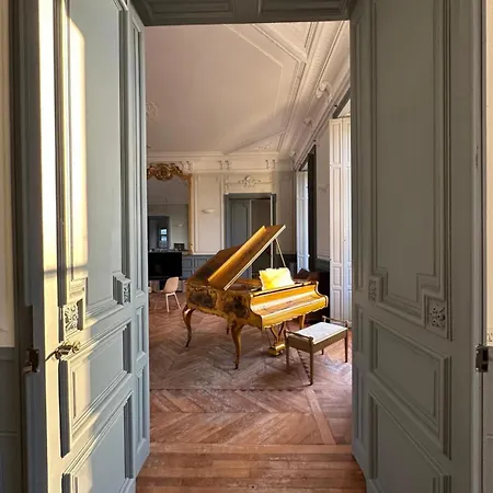 Chateau De Savonnieres La Bruere-sur-Loir