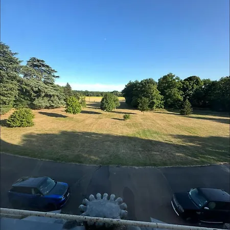 Couette-café Château De Savonnières *