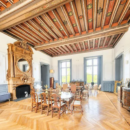 Chateau De Savonnieres * La Bruere-sur-Loir