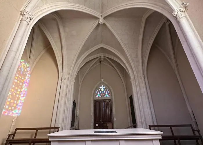 Couette-café Château De Savonnières La Bruere-sur-Loir