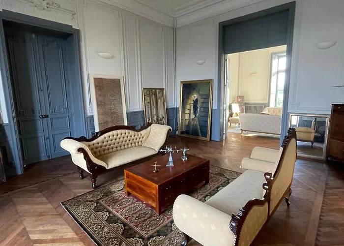 Couette-café Château De Savonnières