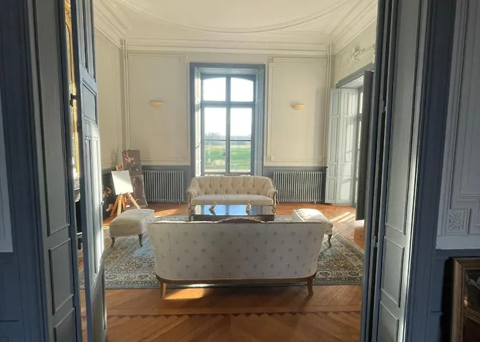 Couette-café Château De Savonnières